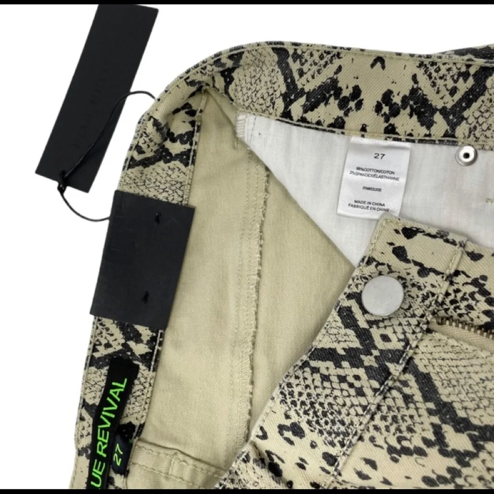 🛍️SALE🛍️ BLUE REVIVAL Slither Skinny Leg Sand Snake Jeans - Picture 10 of 12